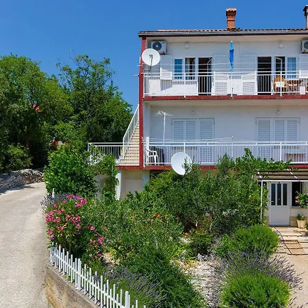 Gemuetliches Mit Traumhaften Meerblick, Grillplatz, Waschmaschine Apartament Crikvenica