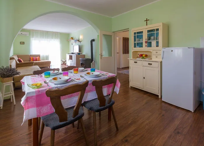 Apartament Gemuetliches Mit Traumhaften Meerblick, Grillplatz, Waschmaschine