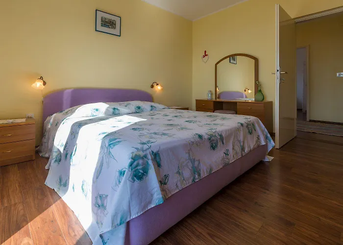 Gemuetliches Mit Traumhaften Meerblick, Grillplatz, Waschmaschine Apartment